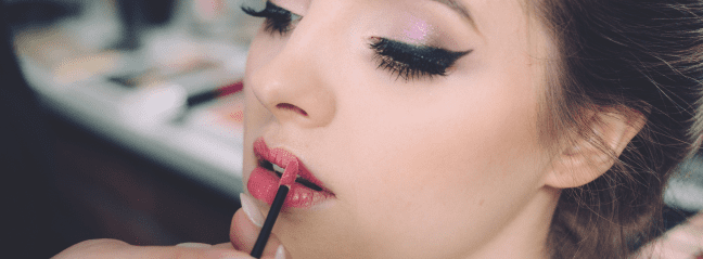 Frau mit schönem Makeup